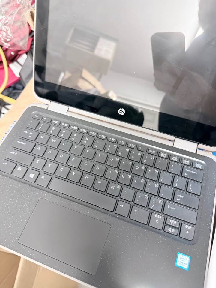Lot of 4 Laptops + iPad 5th Gen – All Working – $250 (Tinley Park Pickup)